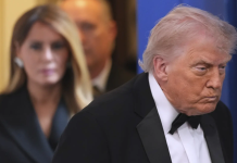 तिसरा प्रयत्न: विरोधक ट्रम्प बंदुकधारी धमकीला झुकतात