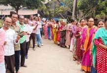 पश्चिम बंगालमधील दुसऱ्या टप्प्यातील विश्वासदर्शक मतदान: मतुआ मते कोण जिंकणार?