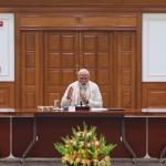 PM मोदींनी EAC बैठकीची अध्यक्षता केली, जागतिक गोंधळाच्या दरम्यान भारताच्या आर्थिक विकासाला चालना देण्यासाठी उपाययोजनांवर चर्चा केली